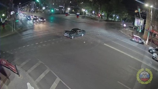 В Волгограде жесткое столкновение машин попало на видео